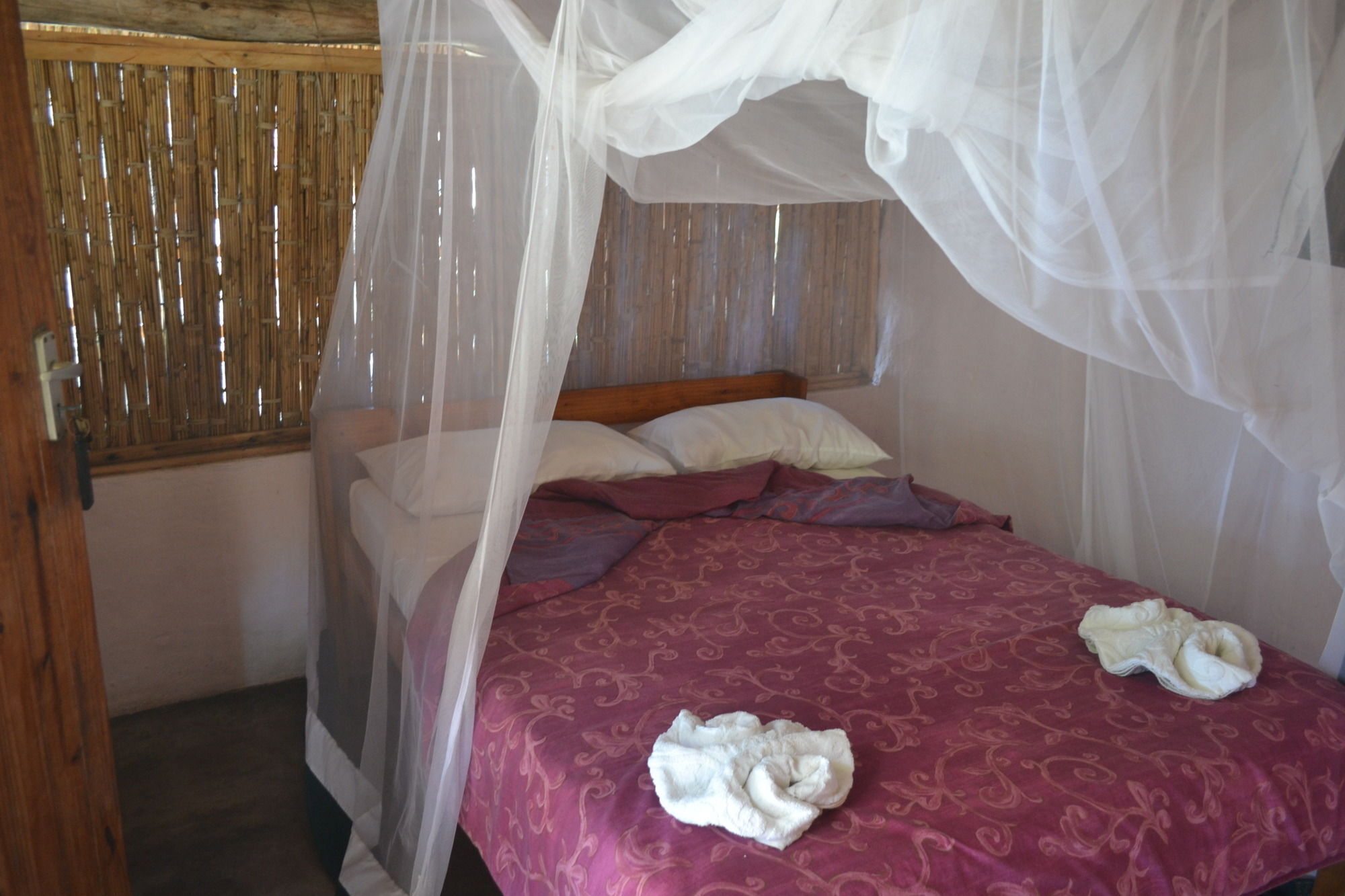 Baobab Beach Lodge And Backpackers Vilanculos Exterior photo