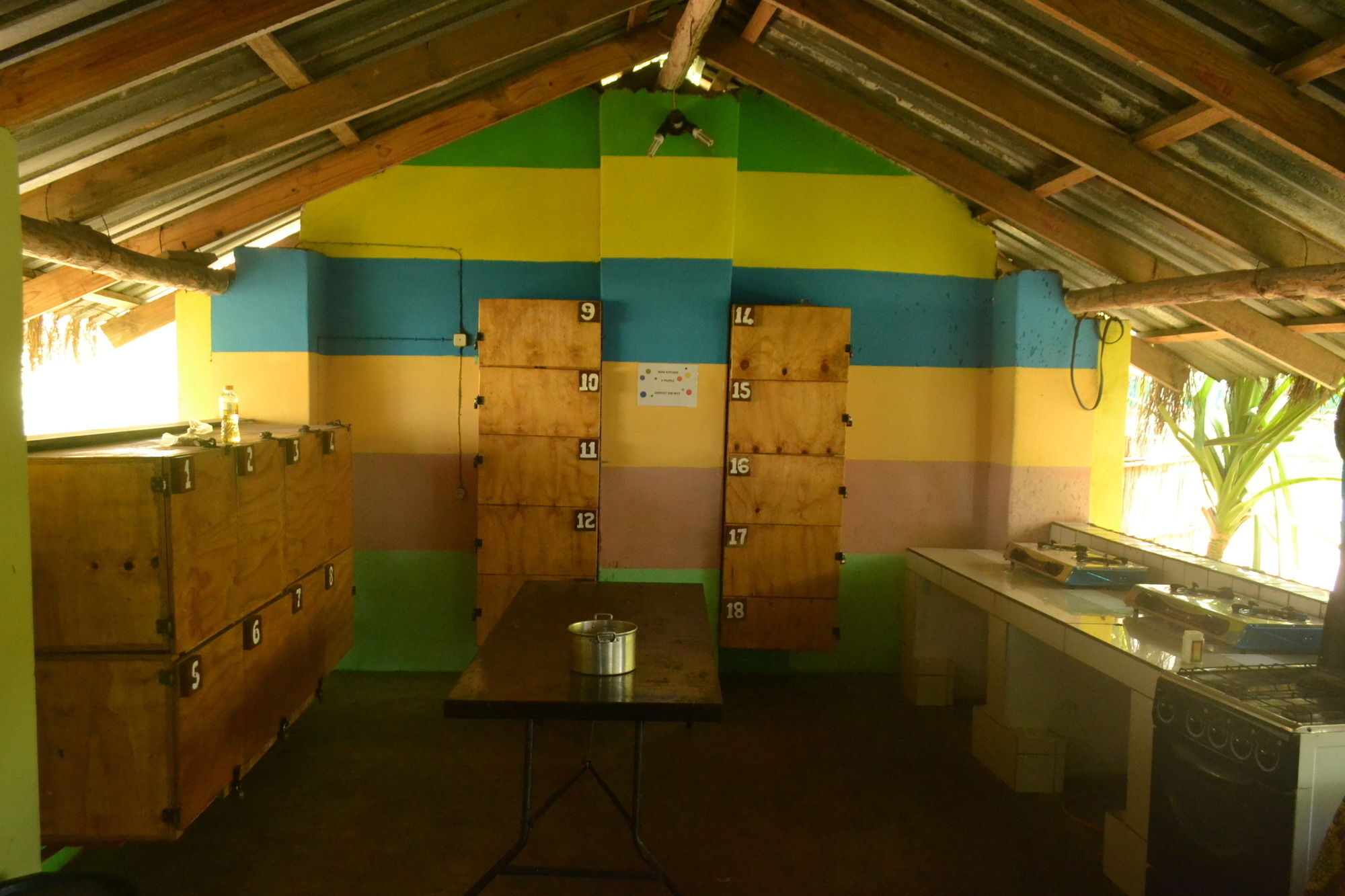 Baobab Beach Lodge And Backpackers Vilanculos Exterior photo